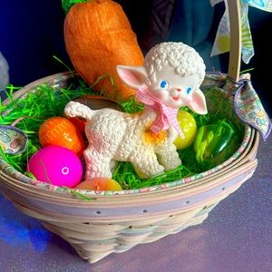 Cute Little vintage look squeaker Lamb